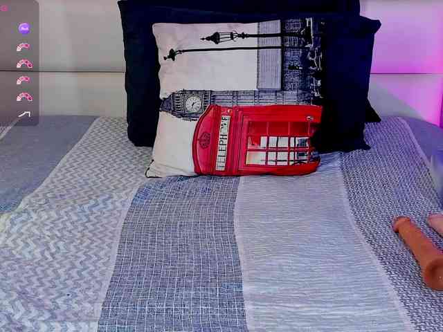 CurvylatinGoddess webcam