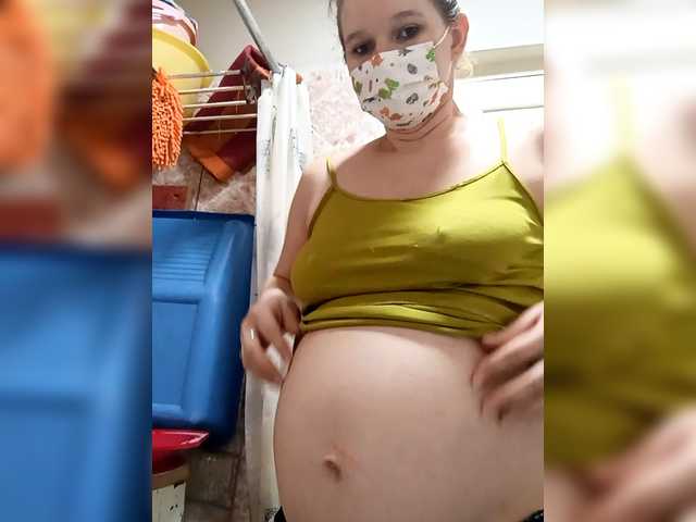 AugustinaCrys broadcasting live