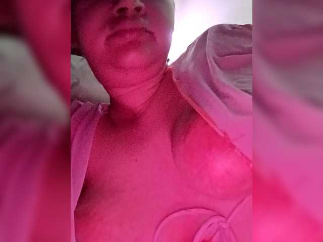 AugustinaCrys's BongaCams show and profile