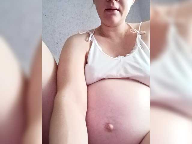  AugustinaCrys chat room