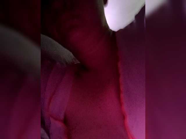 AugustinaCrys's BongaCams show and profile