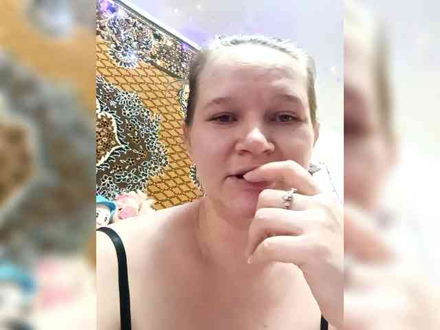 AugustinaCrys webcam