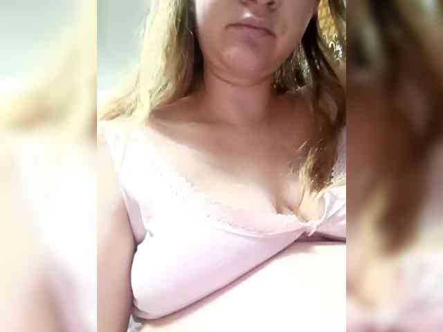 AugustinaCrys webcam