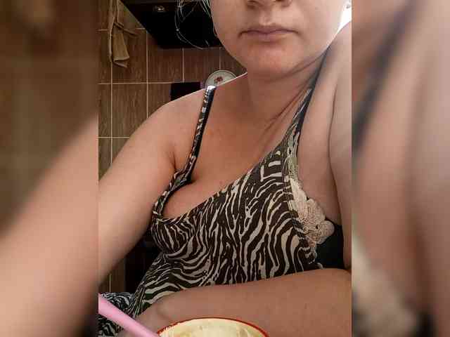 AugustinaCrys webcam