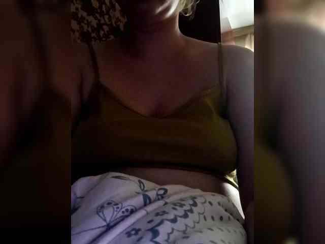 AugustinaCrys webcam