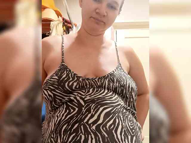 AugustinaCrys webcam