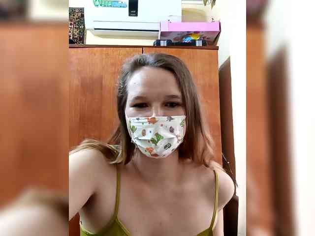 AugustinaCrys webcam