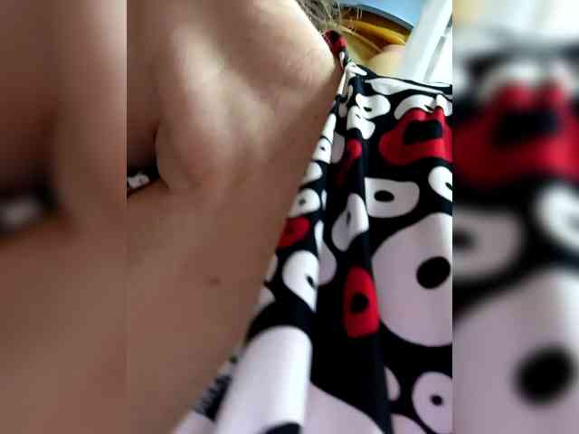 AugustinaCrys webcam