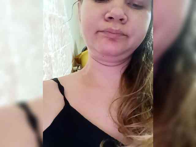 AugustinaCrys webcam