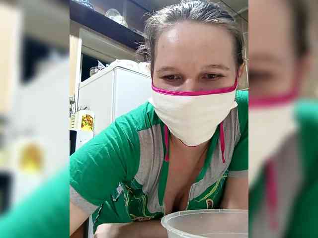 AugustinaCrys webcam