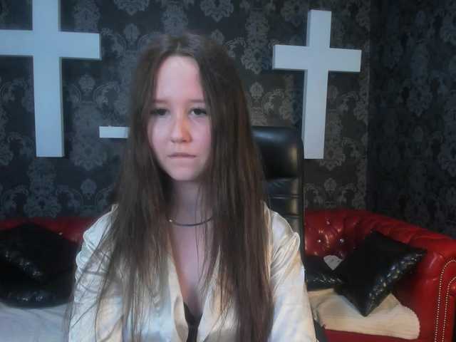 MonicaSway's BongaCams show and profile