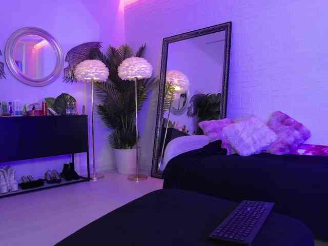 Annastasiajune webcam