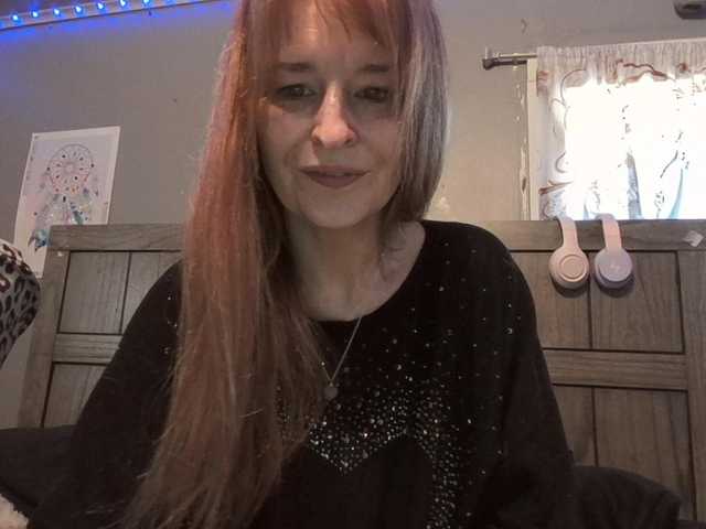 Pizzedwife live cam