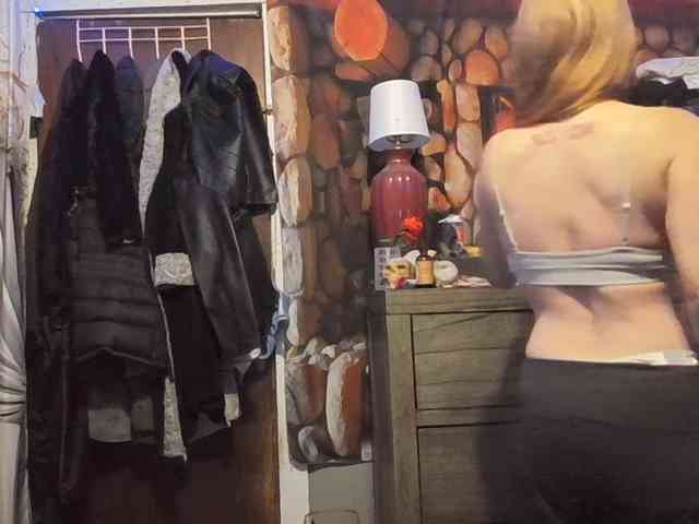 BeautyQueenMa webcam