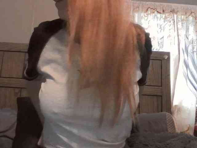 BeautyQueenMa webcam