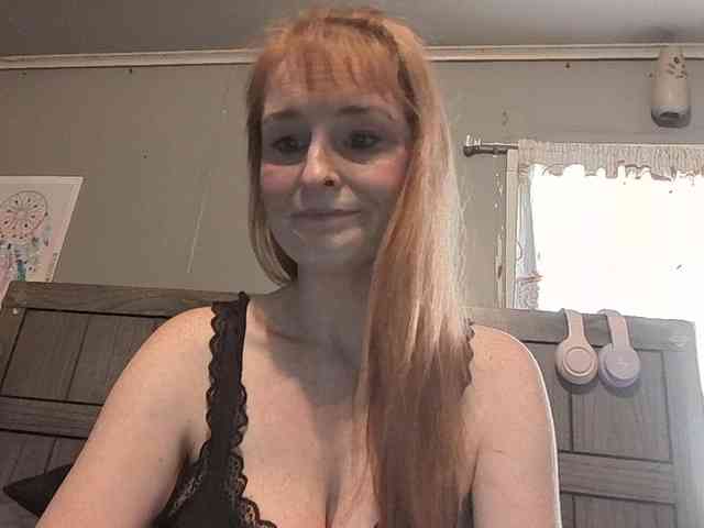 BeautyQueenMa webcam