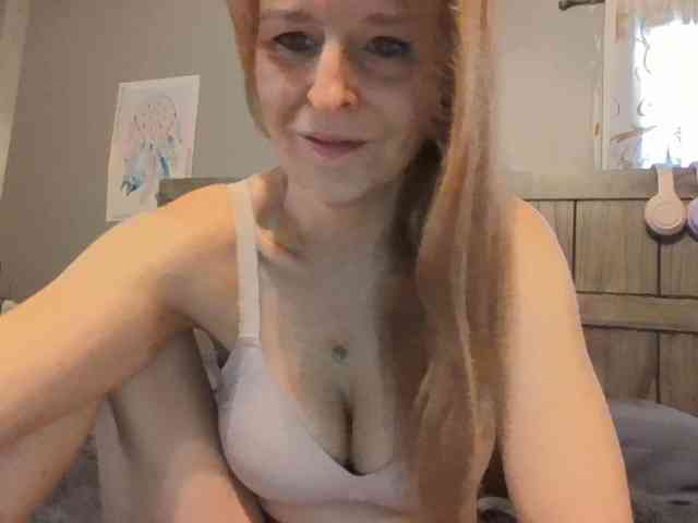 BeautyQueenMa webcam