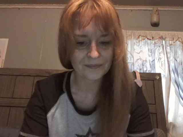 BeautyQueenMa webcam