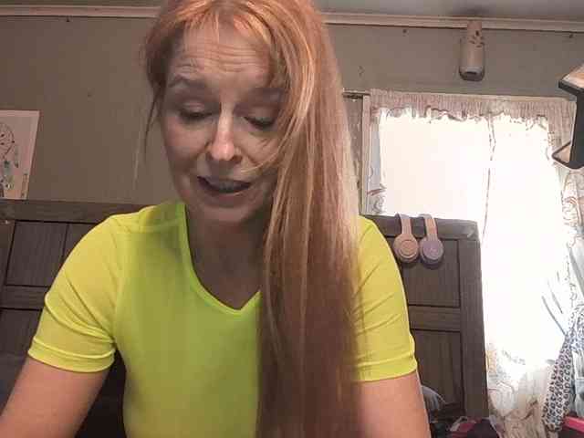 BeautyQueenMa webcam