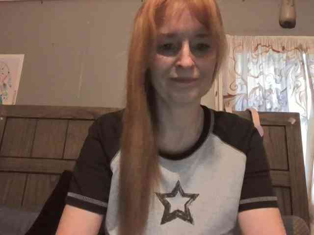 BeautyQueenMa webcam