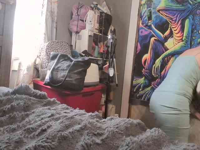 BeautyQueenMa webcam