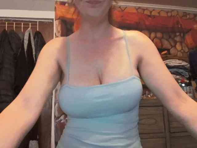 BeautyQueenMa webcam