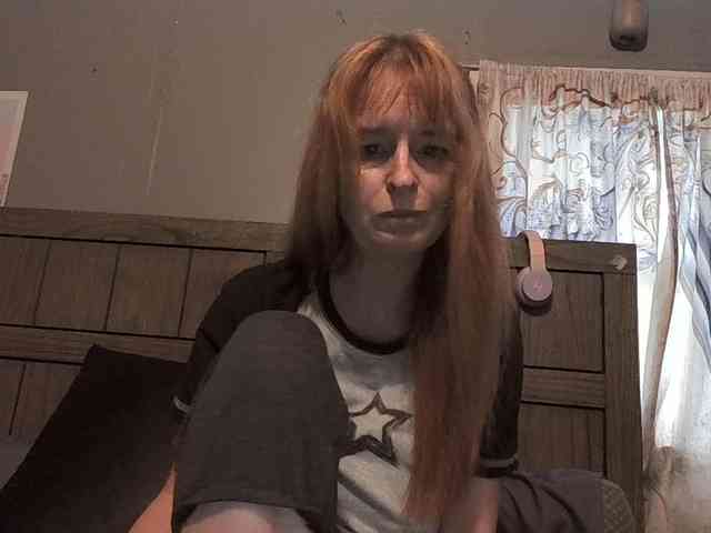 BeautyQueenMa webcam