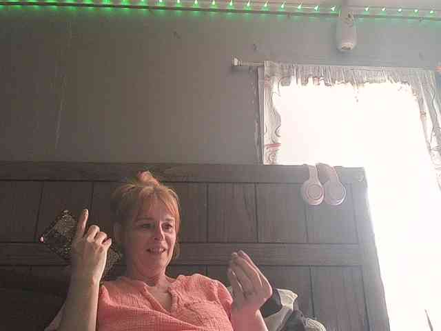 BeautyQueenMa webcam