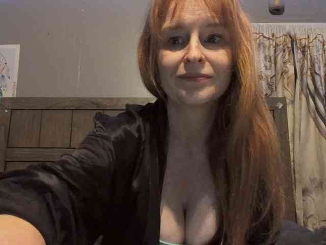 BeautyQueenMa webcam