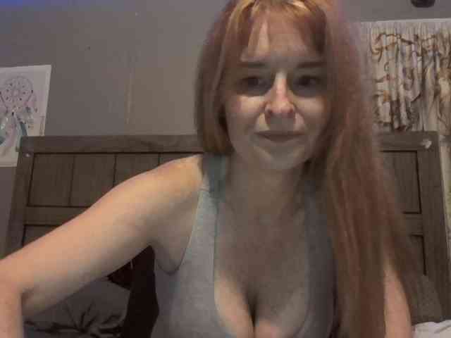 BeautyQueenMa webcam