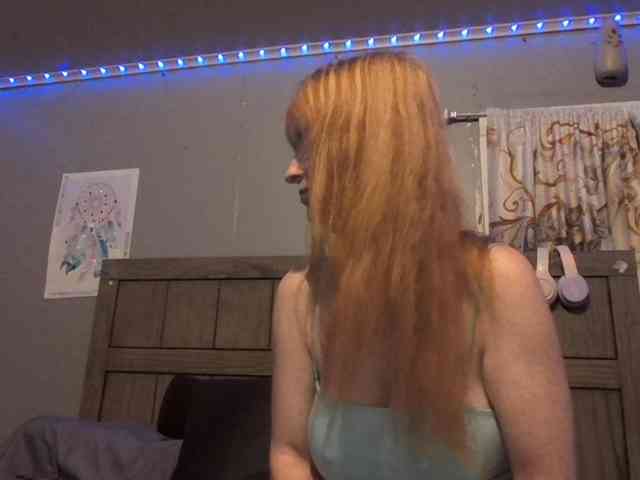 BeautyQueenMa webcam