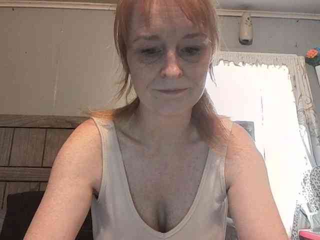 BeautyQueenMa webcam