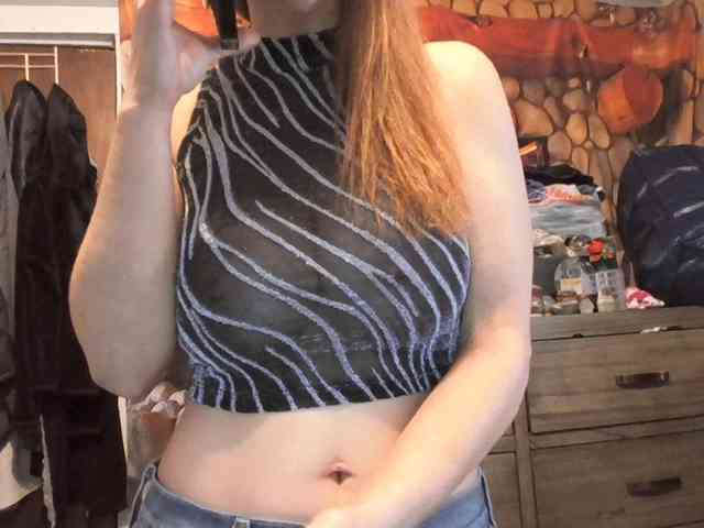 BeautyQueenMa webcam