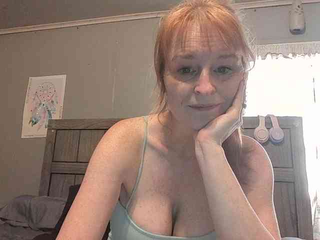 BeautyQueenMa webcam