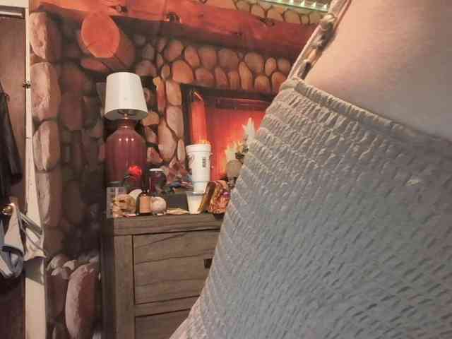 BeautyQueenMa webcam