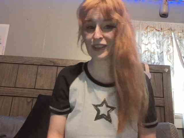 BeautyQueenMa webcam