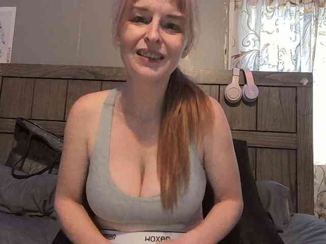 BeautyQueenMa webcam