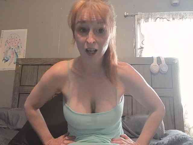 BeautyQueenMa webcam