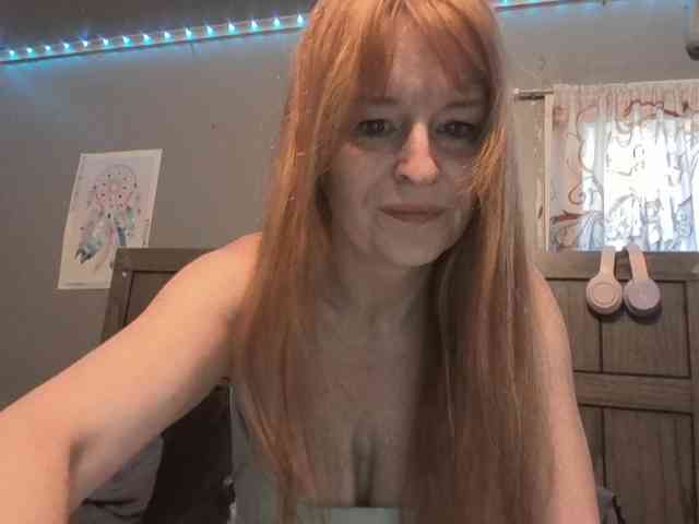 BeautyQueenMa webcam