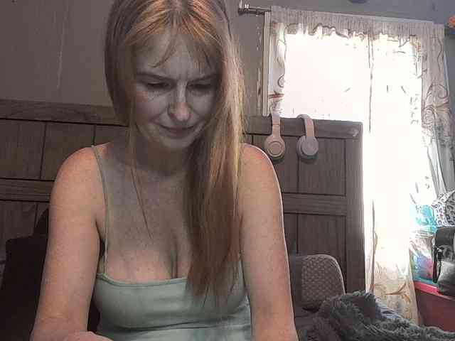 BeautyQueenMa webcam