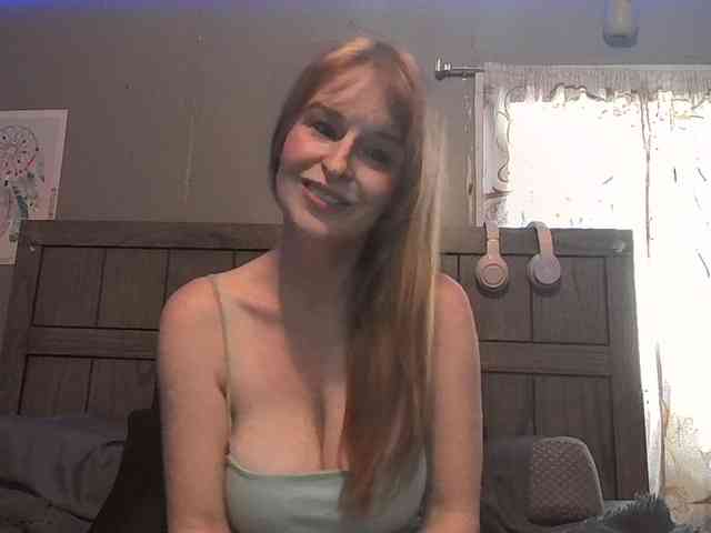 BeautyQueenMa webcam