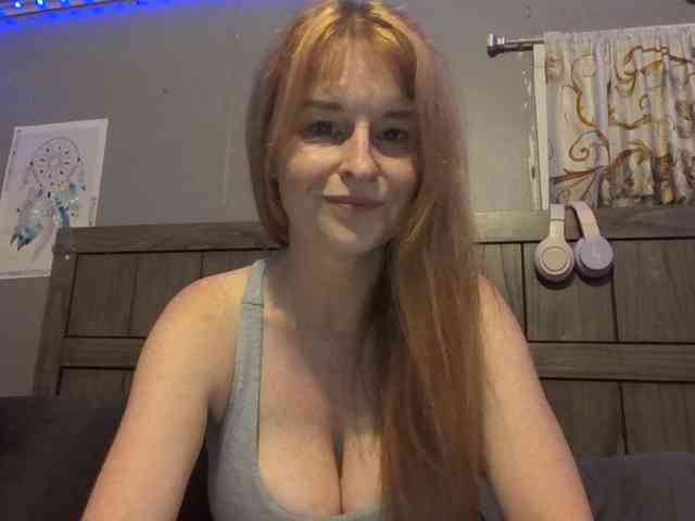 BeautyQueenMa webcam