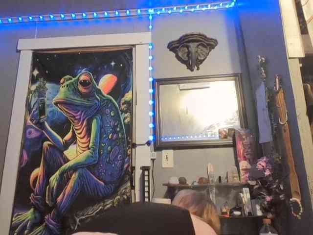 BeautyQueenMa webcam