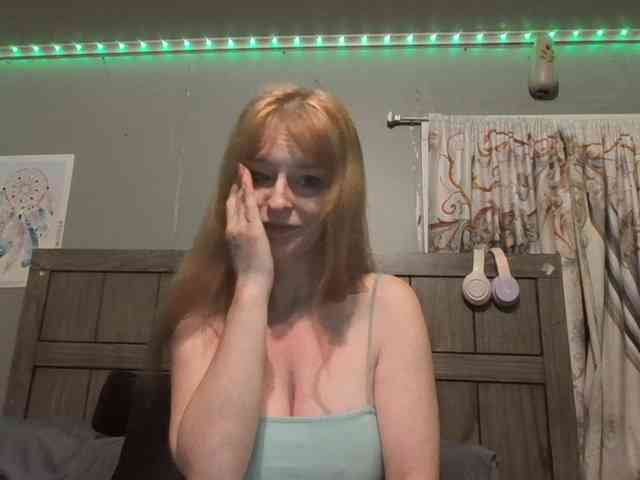 BeautyQueenMa webcam