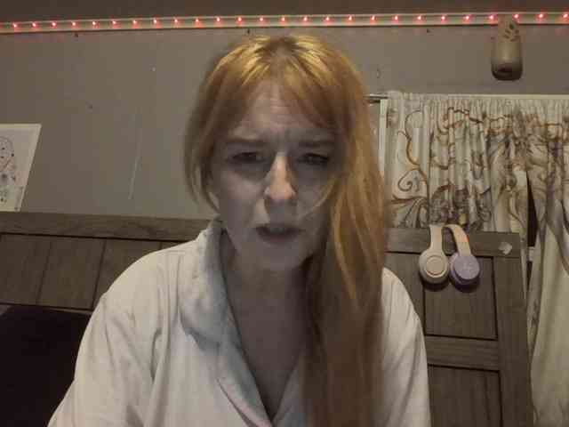 BeautyQueenMa webcam