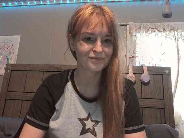 BeautyQueenMa webcam