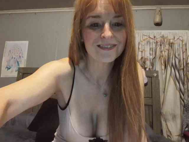 BeautyQueenMa webcam