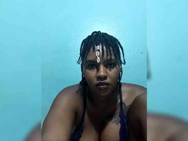 Whiteluna-04 Whiteluna-04