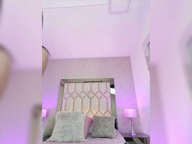 KattyAdams's BongaCams show and profile