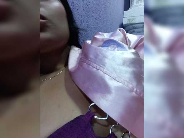 KattyAdams's BongaCams show and profile